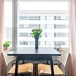 Near Downtown & Sports Center With Free Parking * Lahti