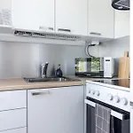 아파트 Near Downtown & Sports Center With Free Parking 라티
