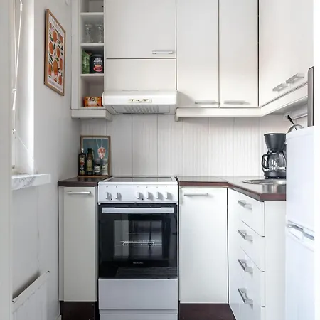 Near Downtown & Sports Center With Free Parking Апартаменты Лахти