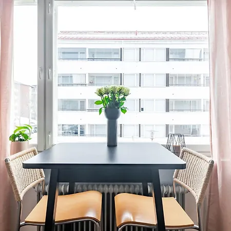 Near Downtown & Sports Center With Free Parking * Lahti