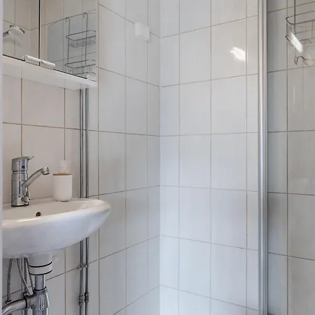 Near Downtown & Sports Center With Free Parking * Lahti