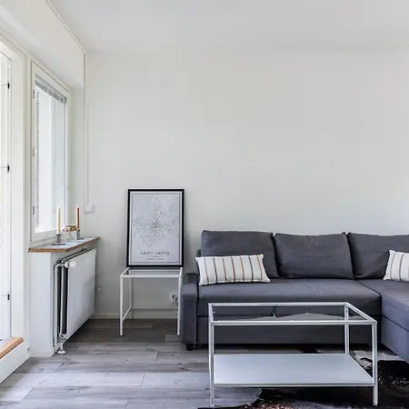 Near Downtown & Sports Center With Free Parking Апартаменты Лахти