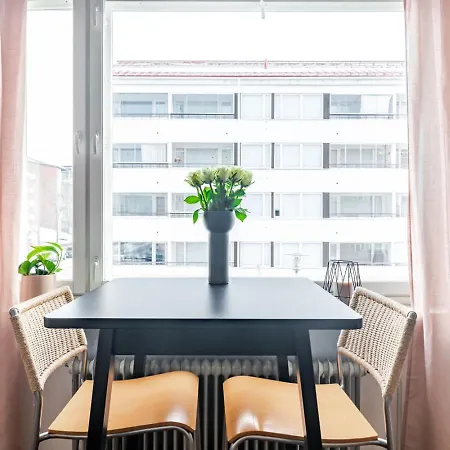 Appartamento Near Downtown & Sports Center With Free Parking *